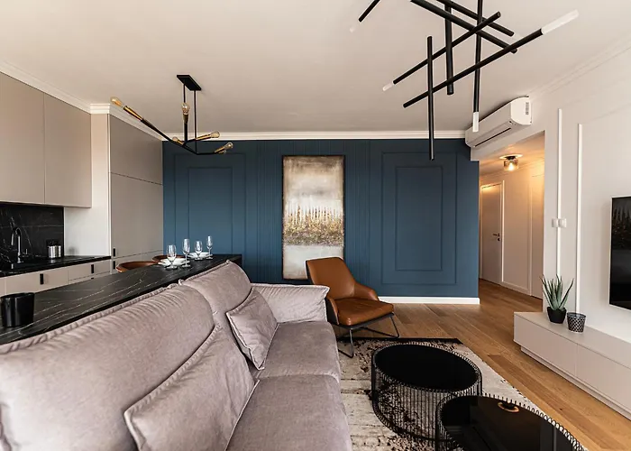 Klingerka Apartment, 25th Floor With Free Parking And View Of Castle And Danube * Bratislava