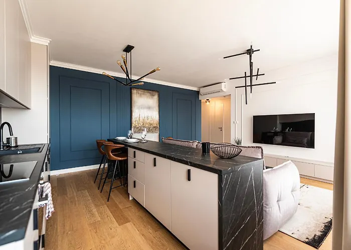 Klingerka Apartment, 25th Floor With Free Parking And View Of Castle And Danube Apartmán Bratislava